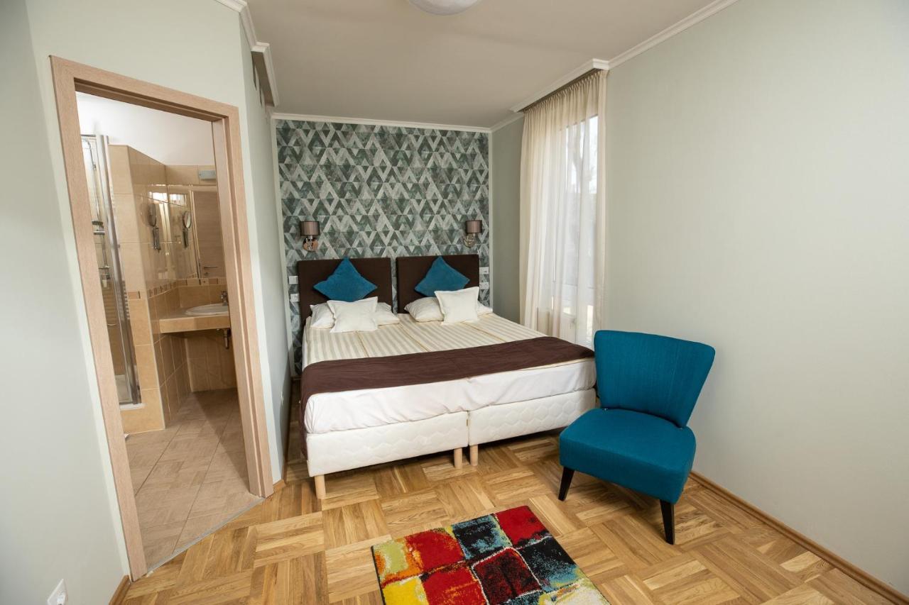 סגד Dom Hotel מראה חיצוני תמונה